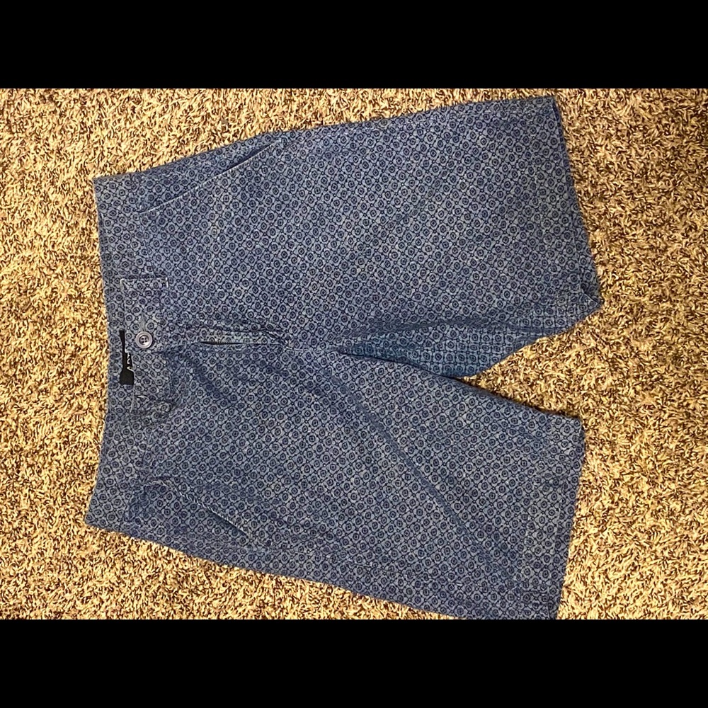 Apt 9 navy blue/grey floral print shorts
